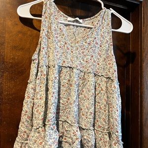 Size small. Floral slight crop High low tank. Ces Femme brand.